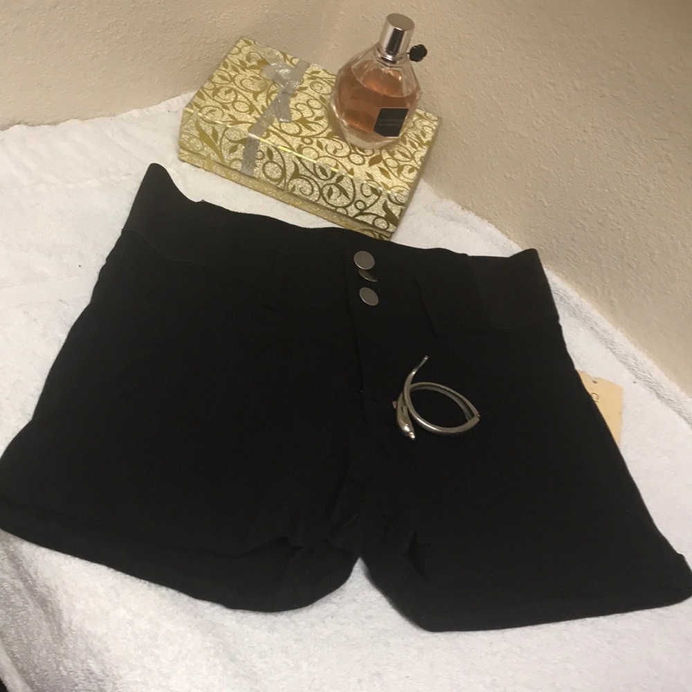 5-INCH SMOOTH STRETCH SHORTS